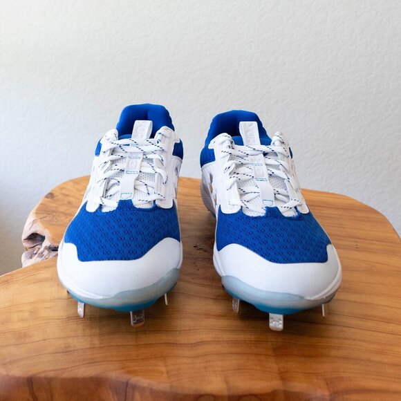 NIB/NWT! UNDER ARMOUR CLEATS MENS SZ 7.5 BLUE & WHITE NEW WITH BOX - Picture 2 of 7
